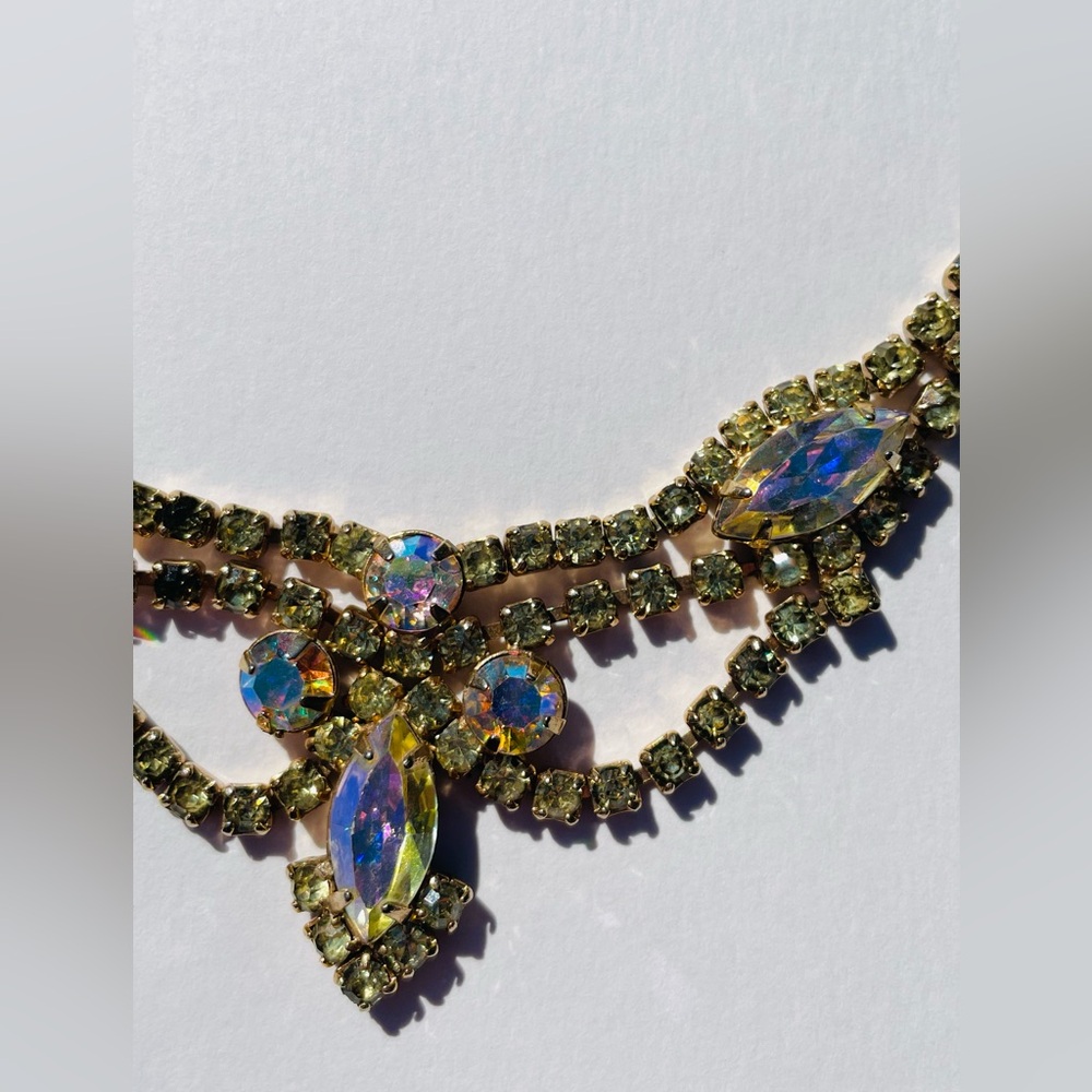 Vintage Rhinestones Necklace With Aurora AB Color Change Stones - Picture 4 of 7